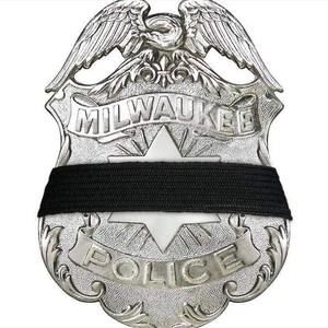 Meet your Posher, Adrian